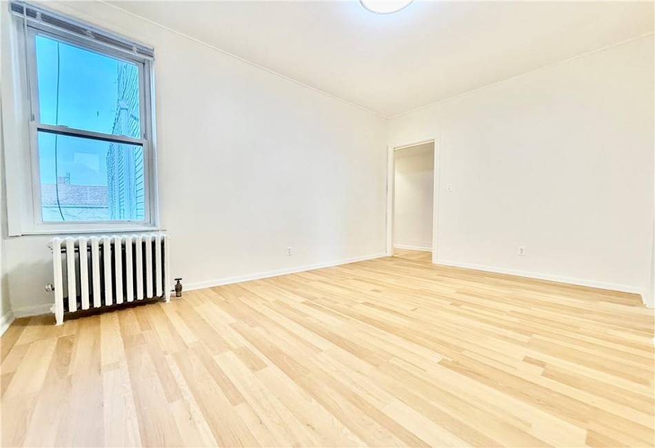 78 Avenue U, Brooklyn, New York 11223, 2 Bedrooms Bedrooms, ,1 BathroomBathrooms,Rental,For Sale,Avenue U,492422