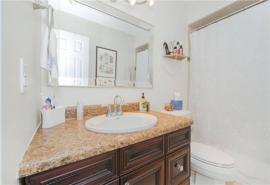 397 Elvin Street, Staten Island, New York 10314, 3 Bedrooms Bedrooms, ,3 BathroomsBathrooms,Residential,For Sale,Elvin,492423