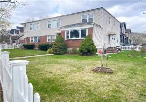 124 Dutchess Avenue, Brooklyn, New York 10304, 7 Bedrooms Bedrooms, ,Residential,For Sale,Dutchess,492425