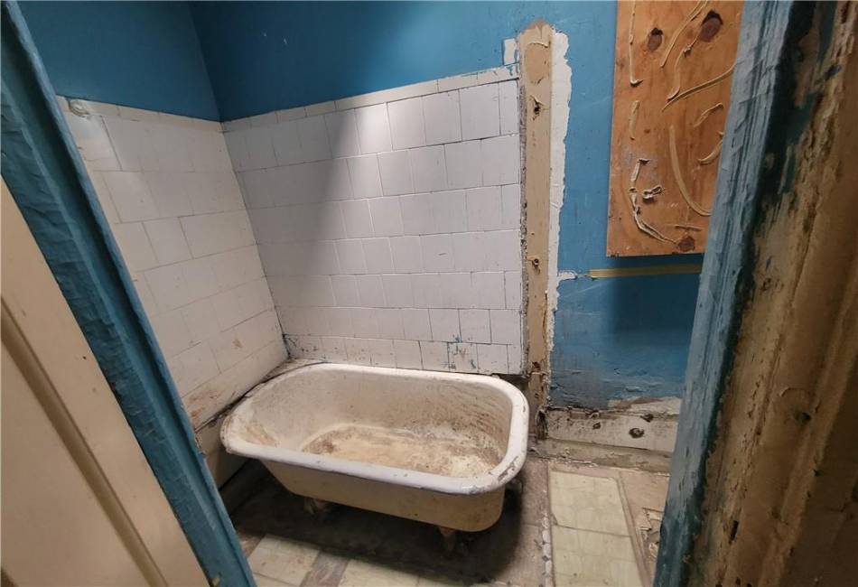 534 Kosciuszko Street, Brooklyn, New York 11221, 3 Bedrooms Bedrooms, ,2 BathroomsBathrooms,Residential,For Sale,Kosciuszko,492428
