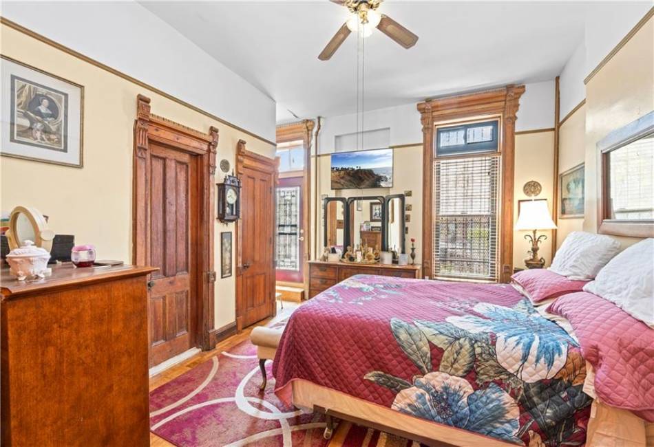 380 Monroe Street, Brooklyn, New York 11221, 6 Bedrooms Bedrooms, ,Residential,For Sale,Monroe,492162