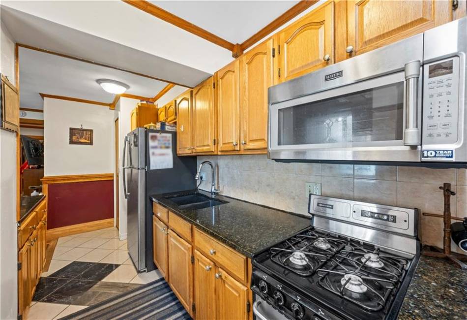 380 Monroe Street, Brooklyn, New York 11221, 6 Bedrooms Bedrooms, ,Residential,For Sale,Monroe,492162