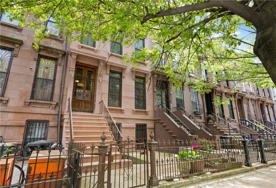380 Monroe Street, Brooklyn, New York 11221, 6 Bedrooms Bedrooms, ,Residential,For Sale,Monroe,492162