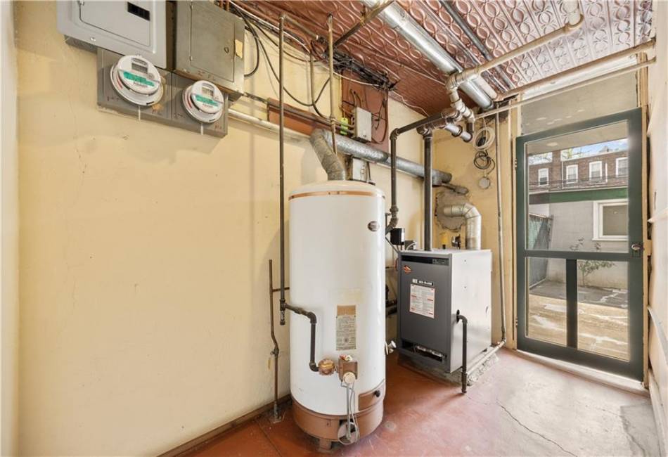 1933 East 28th Street, Brooklyn, New York 11229, 3 Bedrooms Bedrooms, ,2 BathroomsBathrooms,Residential,For Sale,East 28th,492429