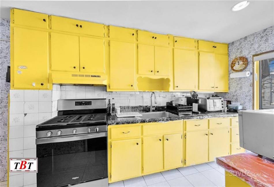 2052 28th Street, Brooklyn, New York 11229, 3 Bedrooms Bedrooms, ,3 BathroomsBathrooms,Residential,For Sale,28th,492432
