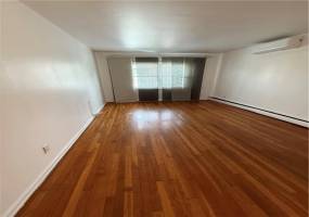 10554 Flatlands 6th Street, Brooklyn, New York 11236, 1 Bedroom Bedrooms, ,1 BathroomBathrooms,Rental,For Sale,Flatlands 6th,492441