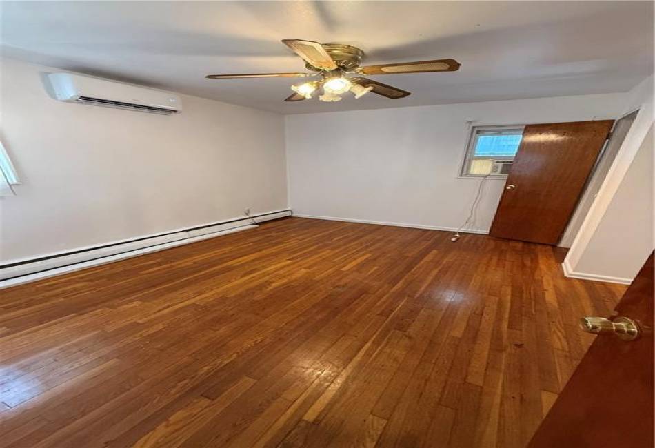 10554 Flatlands 6th Street, Brooklyn, New York 11236, 1 Bedroom Bedrooms, ,1 BathroomBathrooms,Rental,For Sale,Flatlands 6th,492441