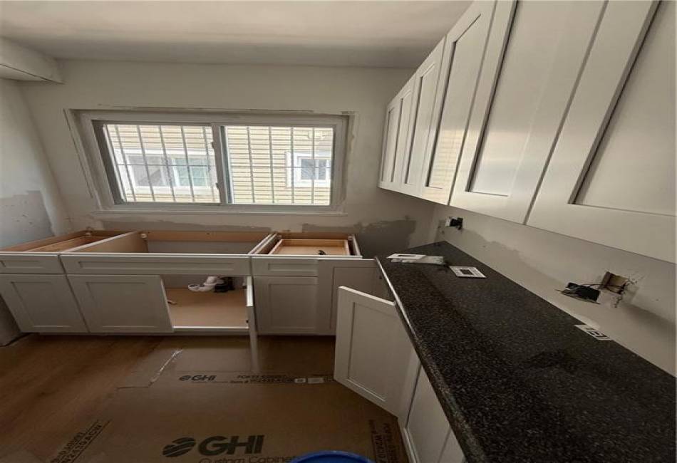 10554 Flatlands 6th Street, Brooklyn, New York 11236, 1 Bedroom Bedrooms, ,1 BathroomBathrooms,Rental,For Sale,Flatlands 6th,492441