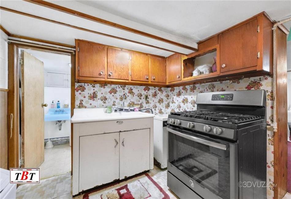 1378 93th Street, Brooklyn, New York 11236, 2 Bedrooms Bedrooms, ,2 BathroomsBathrooms,Residential,For Sale,93th,492133