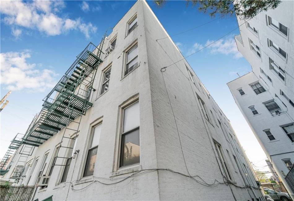 819 49th Street, Brooklyn, New York 11220, ,Residential,For Sale,49th,492424