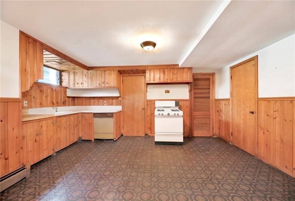 328 Stanley Avenue, Staten Island, New York 10301, 3 Bedrooms Bedrooms, ,2 BathroomsBathrooms,Residential,For Sale,Stanley,492445