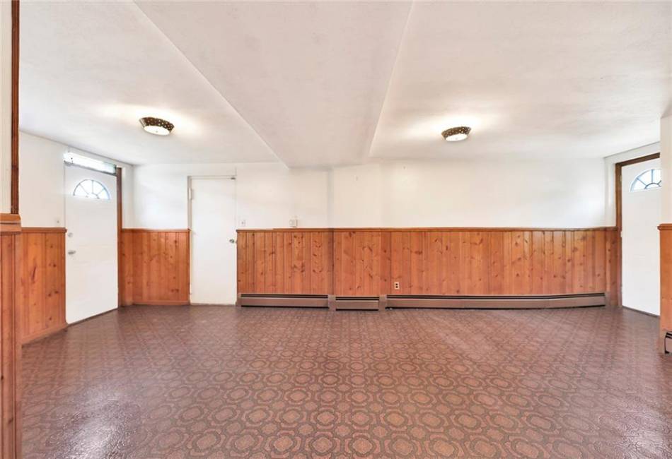328 Stanley Avenue, Staten Island, New York 10301, 3 Bedrooms Bedrooms, ,2 BathroomsBathrooms,Residential,For Sale,Stanley,492445
