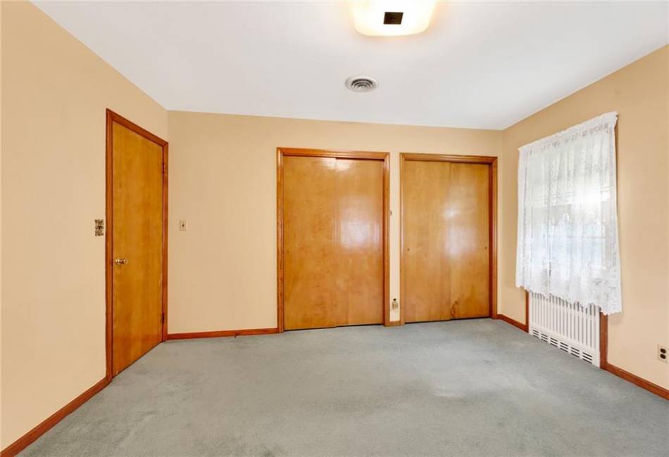 328 Stanley Avenue, Staten Island, New York 10301, 3 Bedrooms Bedrooms, ,2 BathroomsBathrooms,Residential,For Sale,Stanley,492445