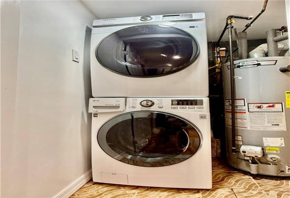 2240 57th Place, Brooklyn, New York 11234, 3 Bedrooms Bedrooms, ,2 BathroomsBathrooms,Rental,For Sale,57th,492447