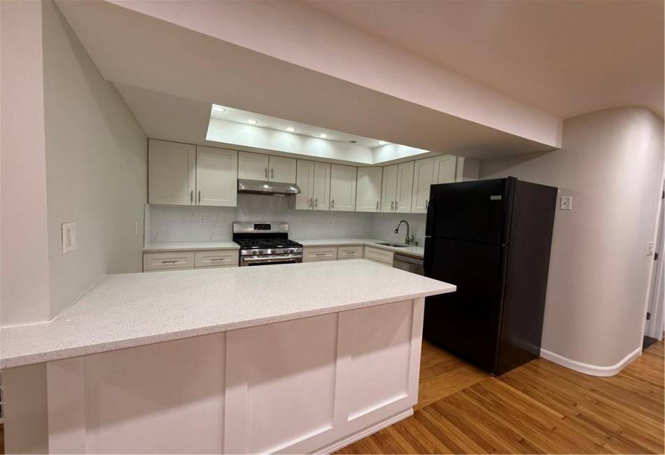 2240 57th Place, Brooklyn, New York 11234, 3 Bedrooms Bedrooms, ,2 BathroomsBathrooms,Rental,For Sale,57th,492447