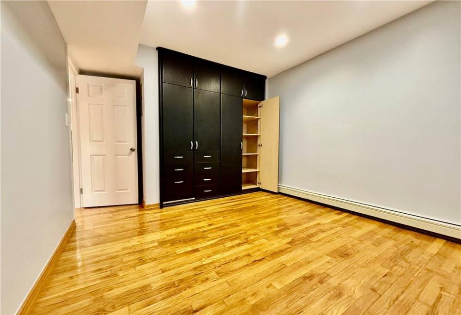 2240 57th Place, Brooklyn, New York 11234, 3 Bedrooms Bedrooms, ,2 BathroomsBathrooms,Rental,For Sale,57th,492447