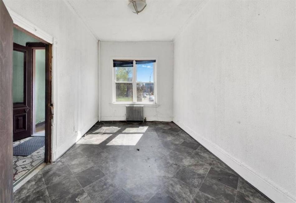 34 Gunther Place, Brooklyn, New York 11233, ,Residential,For Sale,Gunther,492459