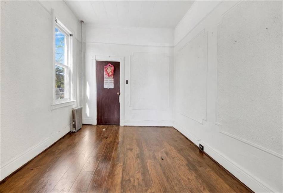 34 Gunther Place, Brooklyn, New York 11233, ,Residential,For Sale,Gunther,492459