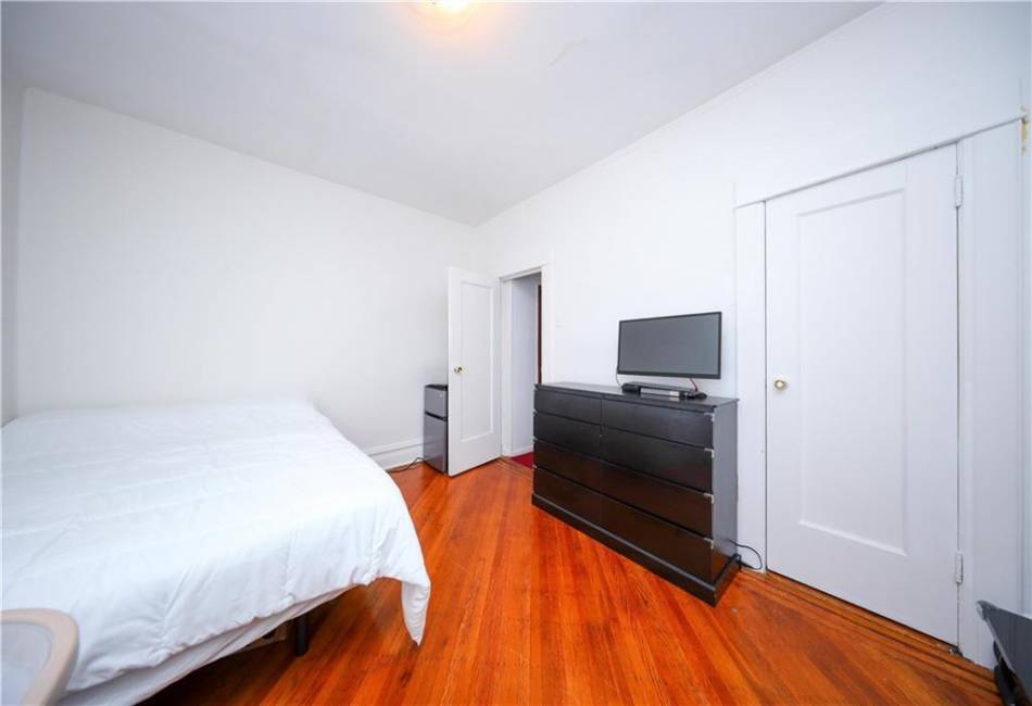 436 76th Street, Brooklyn, New York 11209, 4 Bedrooms Bedrooms, ,3 BathroomsBathrooms,Residential,For Sale,76th,492461