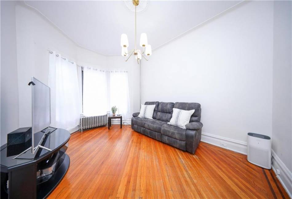 436 76th Street, Brooklyn, New York 11209, 4 Bedrooms Bedrooms, ,3 BathroomsBathrooms,Residential,For Sale,76th,492461