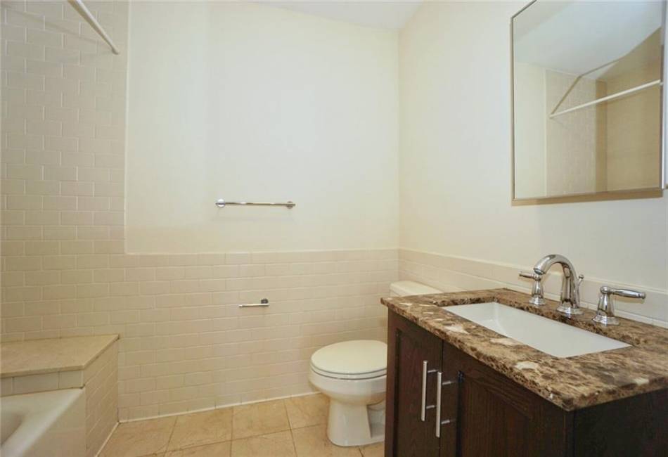 90 Bay Street Landing, Staten Island, New York 10301, 2 Bedrooms Bedrooms, ,2 BathroomsBathrooms,Rental,For Sale,Bay Street Landing,492468