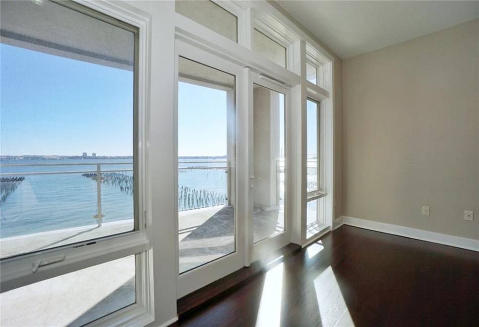 90 Bay Street Landing, Staten Island, New York 10301, 2 Bedrooms Bedrooms, ,2 BathroomsBathrooms,Rental,For Sale,Bay Street Landing,492468