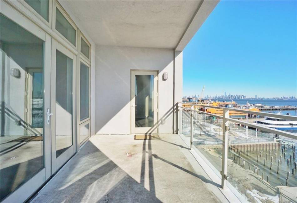 90 Bay Street Landing, Staten Island, New York 10301, 2 Bedrooms Bedrooms, ,2 BathroomsBathrooms,Rental,For Sale,Bay Street Landing,492468