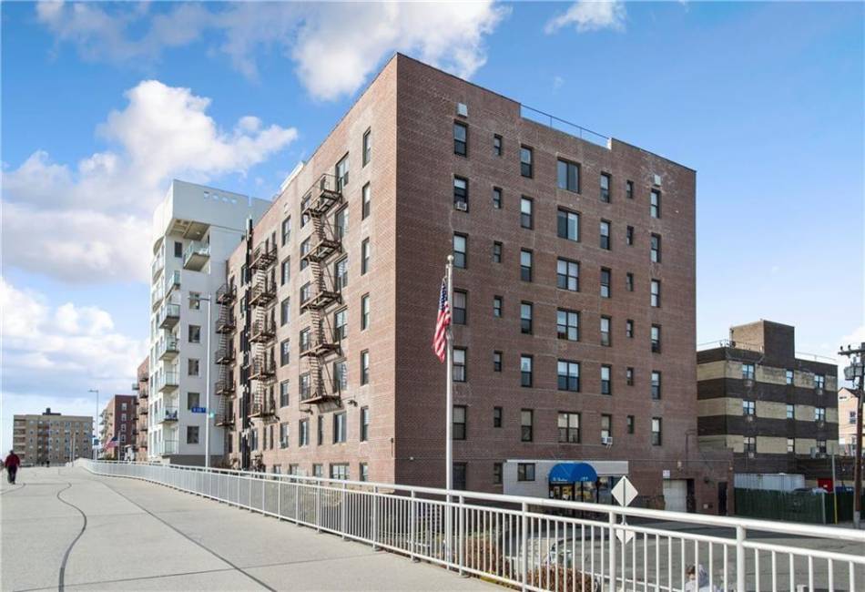 129 Beach 118th Street, Rockaway Park, New York 11694, ,1 BathroomBathrooms,Residential,For Sale,Beach 118th,492471