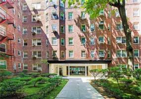920 17th Street, Brooklyn, New York 11230, 2 Bedrooms Bedrooms, ,1 BathroomBathrooms,Residential,For Sale,17th,484938