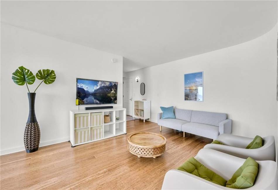 136 Beach 117th Street, Rockaway Park, New York 11694, 2 Bedrooms Bedrooms, ,2 BathroomsBathrooms,Residential,For Sale,Beach 117th,492431
