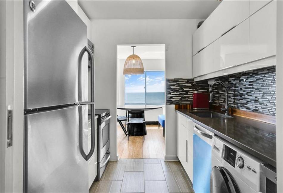 136 Beach 117th Street, Rockaway Park, New York 11694, 2 Bedrooms Bedrooms, ,2 BathroomsBathrooms,Residential,For Sale,Beach 117th,492431