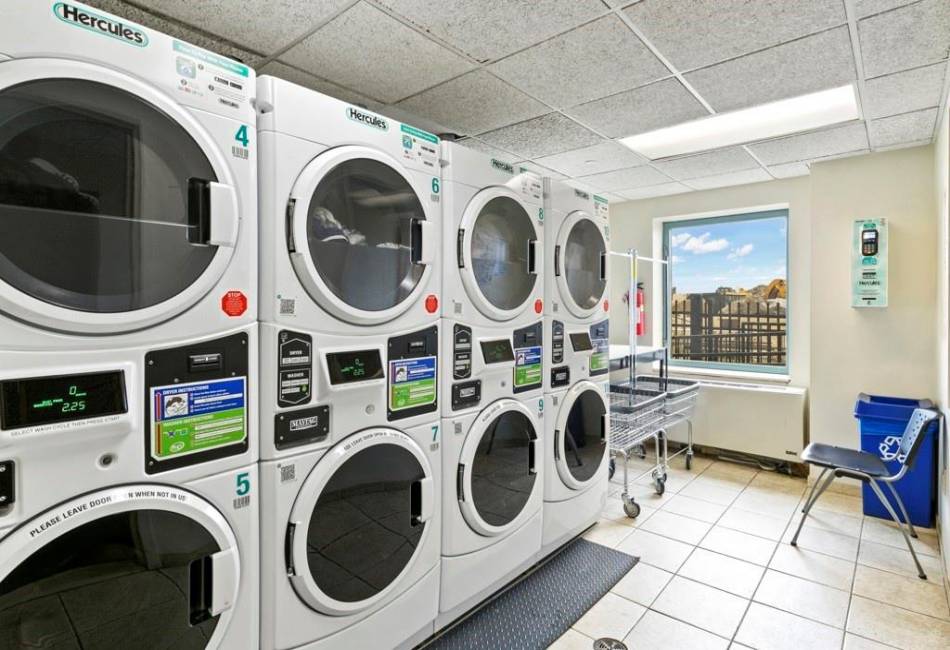 136 Beach 117th Street, Rockaway Park, New York 11694, 2 Bedrooms Bedrooms, ,2 BathroomsBathrooms,Residential,For Sale,Beach 117th,492431