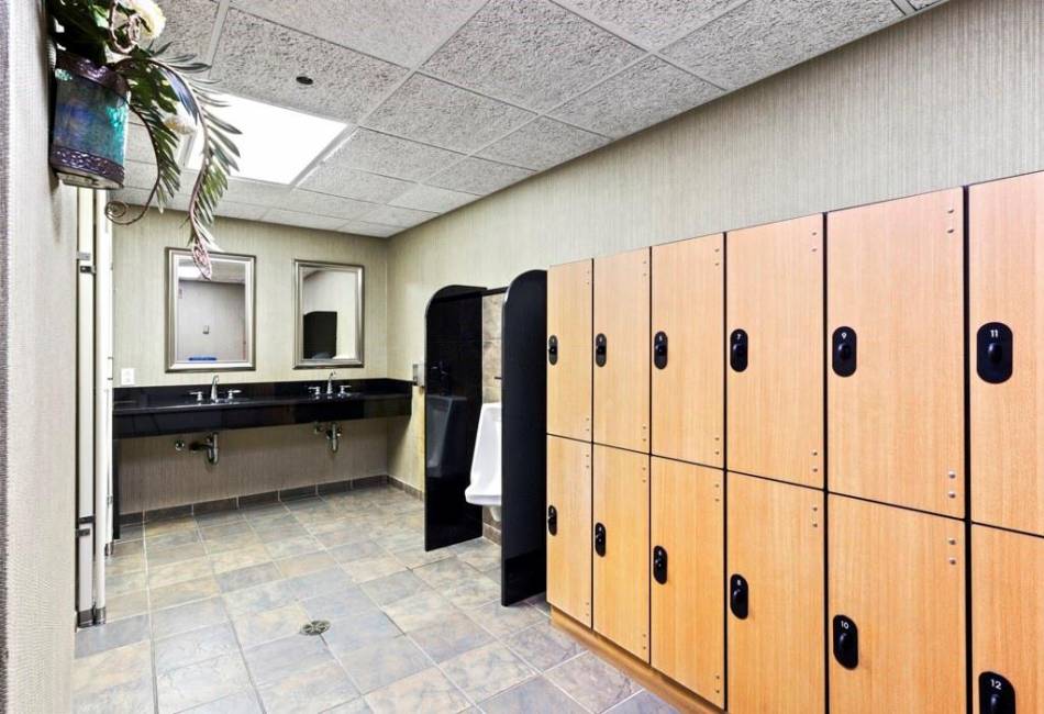 136 Beach 117th Street, Rockaway Park, New York 11694, 2 Bedrooms Bedrooms, ,2 BathroomsBathrooms,Residential,For Sale,Beach 117th,492431