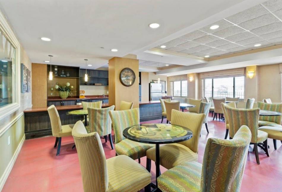 136 Beach 117th Street, Rockaway Park, New York 11694, 2 Bedrooms Bedrooms, ,2 BathroomsBathrooms,Residential,For Sale,Beach 117th,492431