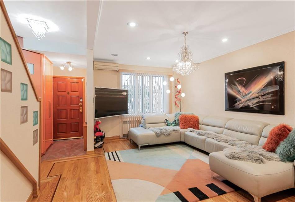 2267 8th Street, Brooklyn, New York 11223, 4 Bedrooms Bedrooms, ,3 BathroomsBathrooms,Residential,For Sale,8th,492443