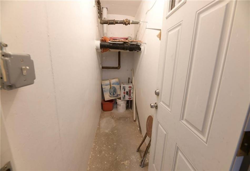 69 Bay 20th Street, Brooklyn, New York 11214, 2 Bedrooms Bedrooms, ,2 BathroomsBathrooms,Residential,For Sale,Bay 20th,492482