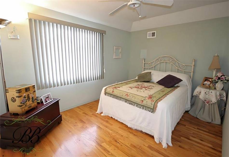 1348 69th Street, Brooklyn, New York 11234, 3 Bedrooms Bedrooms, ,4 BathroomsBathrooms,Residential,For Sale,69th,492489