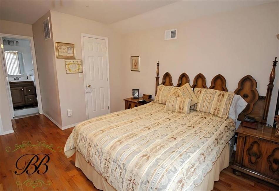 1348 69th Street, Brooklyn, New York 11234, 3 Bedrooms Bedrooms, ,4 BathroomsBathrooms,Residential,For Sale,69th,492489