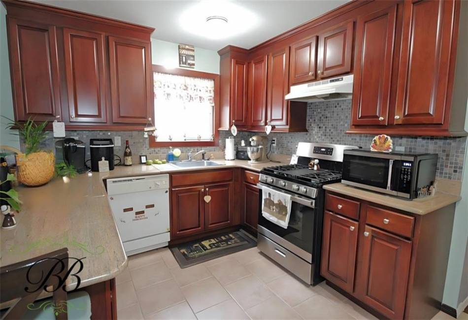 1348 69th Street, Brooklyn, New York 11234, 3 Bedrooms Bedrooms, ,4 BathroomsBathrooms,Residential,For Sale,69th,492489