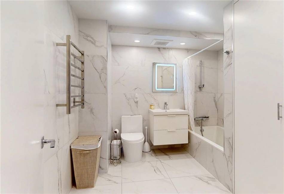 1311 Brightwater Avenue, Brooklyn, New York 11235, 2 Bedrooms Bedrooms, ,2 BathroomsBathrooms,Residential,For Sale,Brightwater,492494
