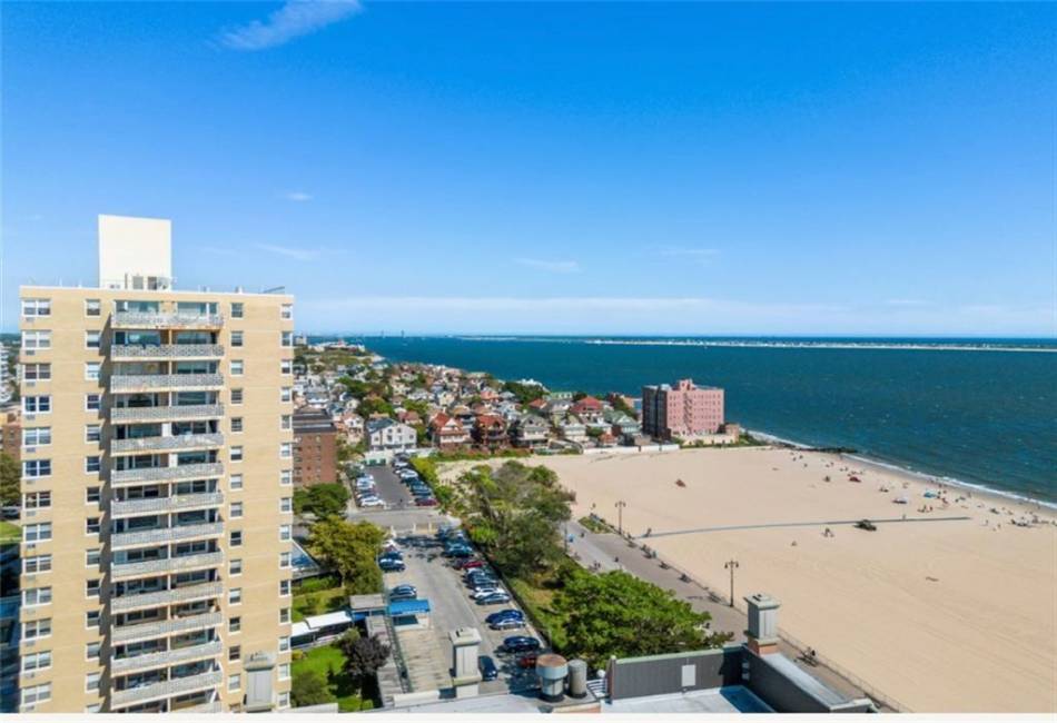 1311 Brightwater Avenue, Brooklyn, New York 11235, 2 Bedrooms Bedrooms, ,2 BathroomsBathrooms,Residential,For Sale,Brightwater,492494