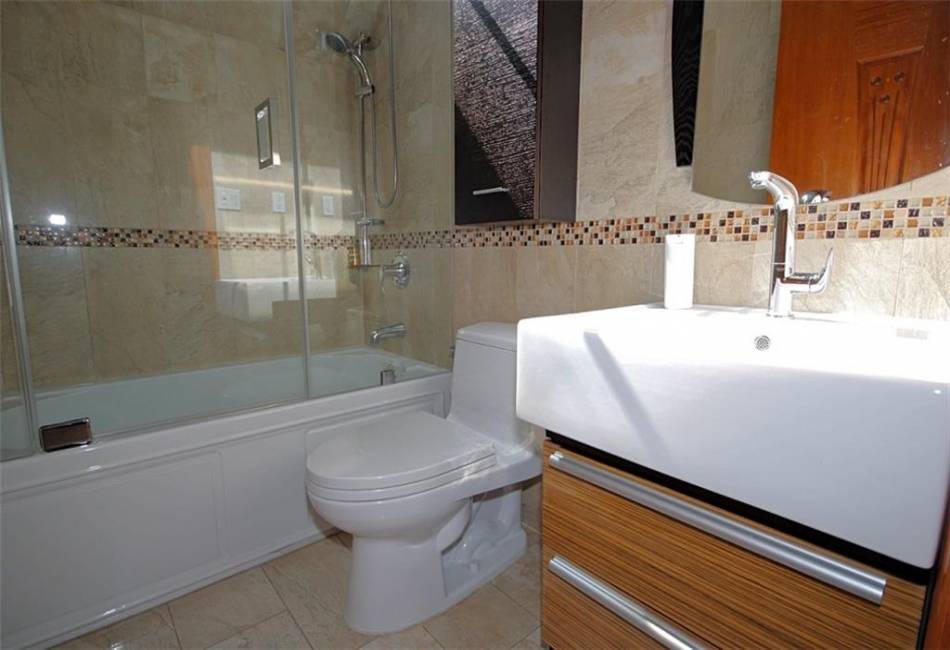 164 Oxford Street, Brooklyn, New York 11235, 3 Bedrooms Bedrooms, ,4 BathroomsBathrooms,Residential,For Sale,Oxford,492496