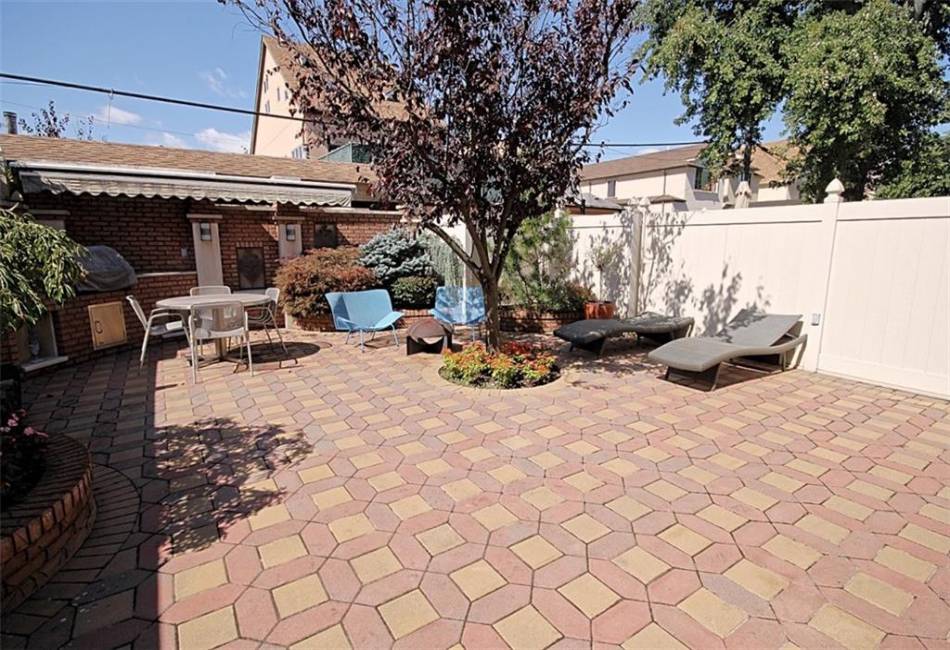 164 Oxford Street, Brooklyn, New York 11235, 3 Bedrooms Bedrooms, ,4 BathroomsBathrooms,Residential,For Sale,Oxford,492496