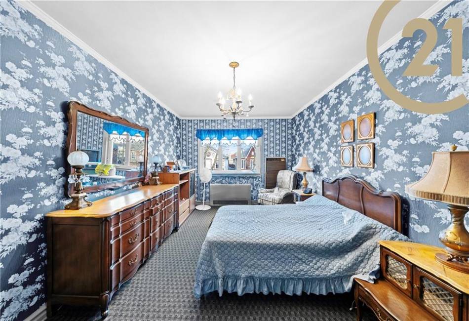 2138 26th Street, Brooklyn, New York 11229, 3 Bedrooms Bedrooms, ,2.5 BathroomsBathrooms,Residential,For Sale,26th,492503