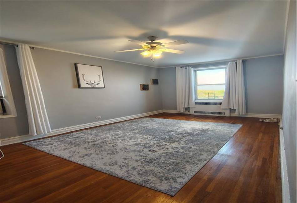2195 22nd Street, Brooklyn, New York 11229, 2 Bedrooms Bedrooms, ,1 BathroomBathrooms,Residential,For Sale,22nd,492506
