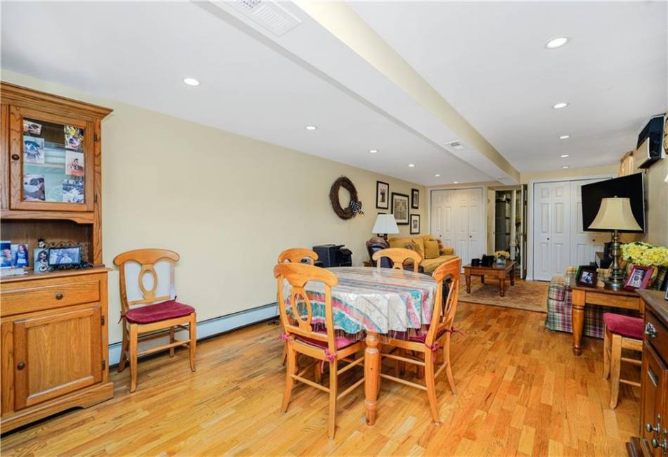 7716 10th Avenue, Brooklyn, New York 11228, 3 Bedrooms Bedrooms, ,2 BathroomsBathrooms,Residential,For Sale,10th,492509