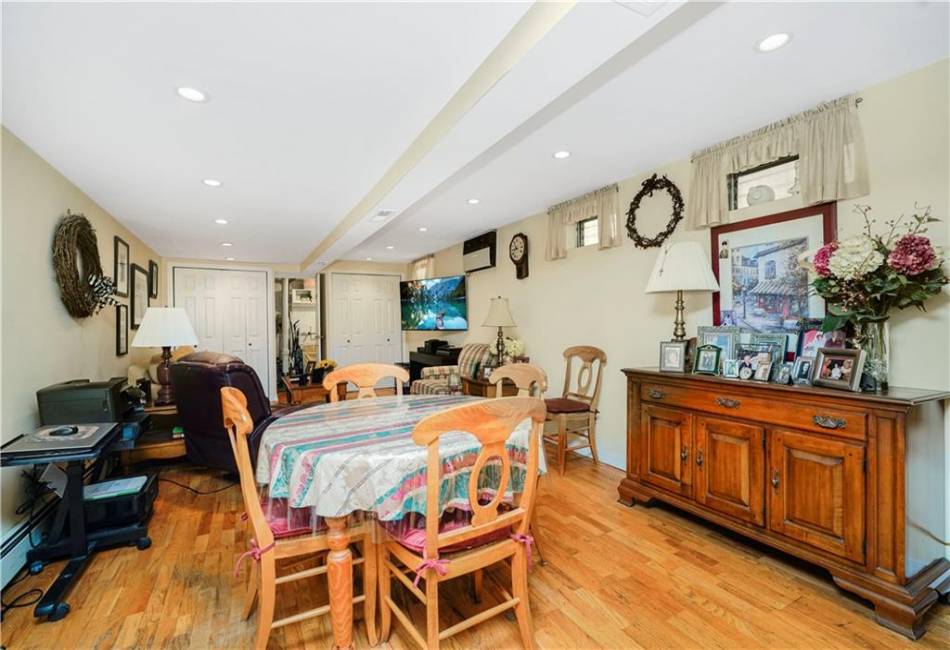 7716 10th Avenue, Brooklyn, New York 11228, 3 Bedrooms Bedrooms, ,2 BathroomsBathrooms,Residential,For Sale,10th,492509