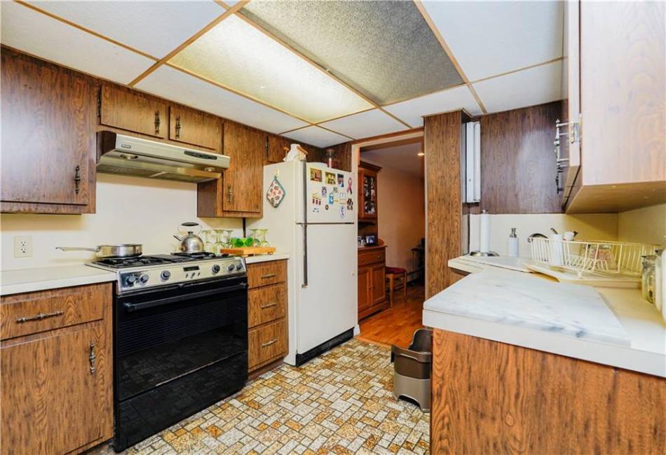 7716 10th Avenue, Brooklyn, New York 11228, 3 Bedrooms Bedrooms, ,2 BathroomsBathrooms,Residential,For Sale,10th,492509