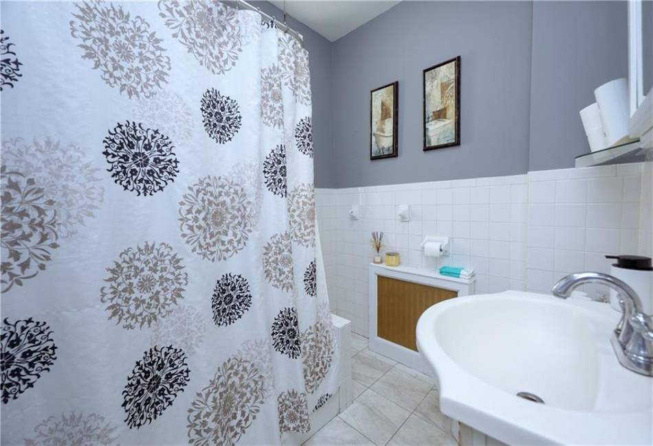 12011 14th Road, Queens, New York 11356, 12 Bedrooms Bedrooms, ,Residential,For Sale,14th,484729