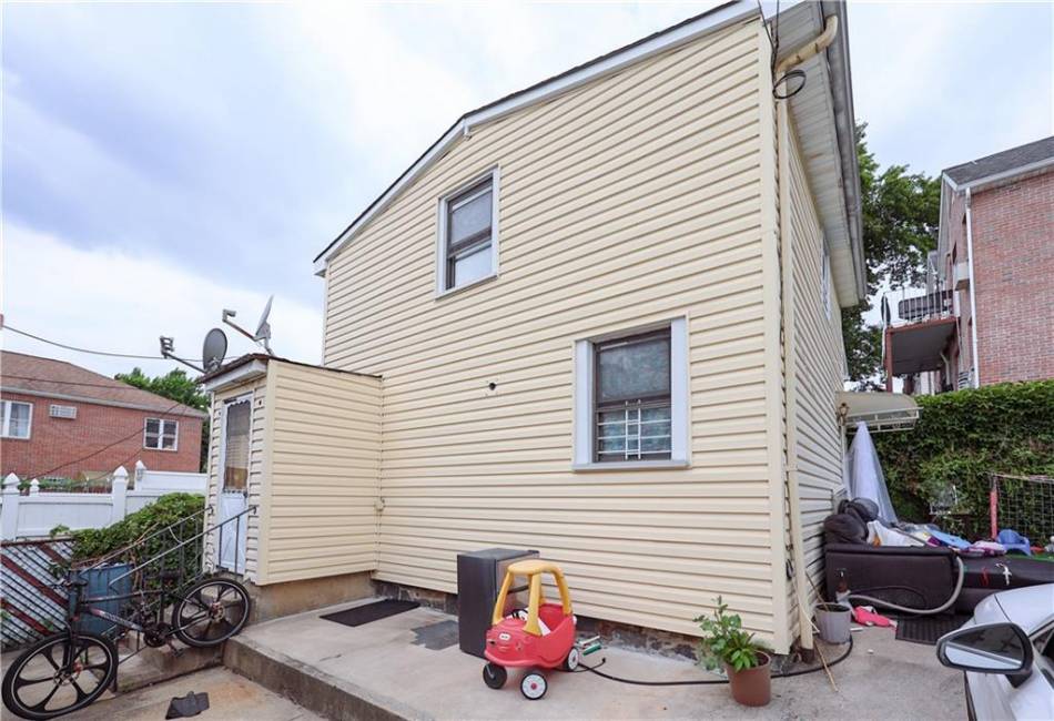 12011 14th Road, Queens, New York 11356, 12 Bedrooms Bedrooms, ,Residential,For Sale,14th,484729